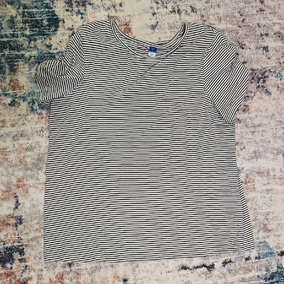 Luxe Tshirt - Picture 1 of 2